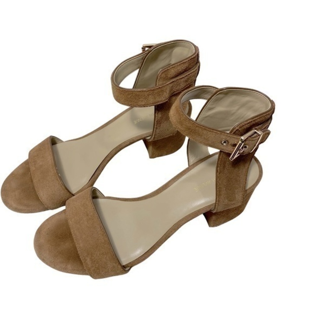 Sak Fifth Avenue women sandal Size 9.5 M Color tan